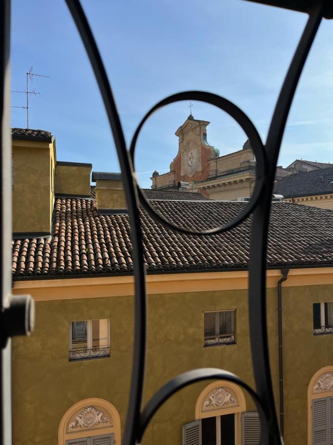 Apartamento Loft Albinelli Módena Exterior foto